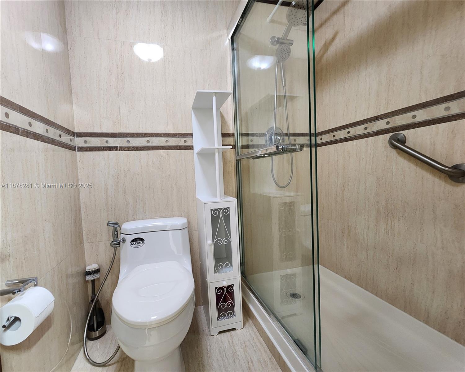 Photo of 3505 Ocean Dr  #1006, Hollywood, Florida, 33019 - 