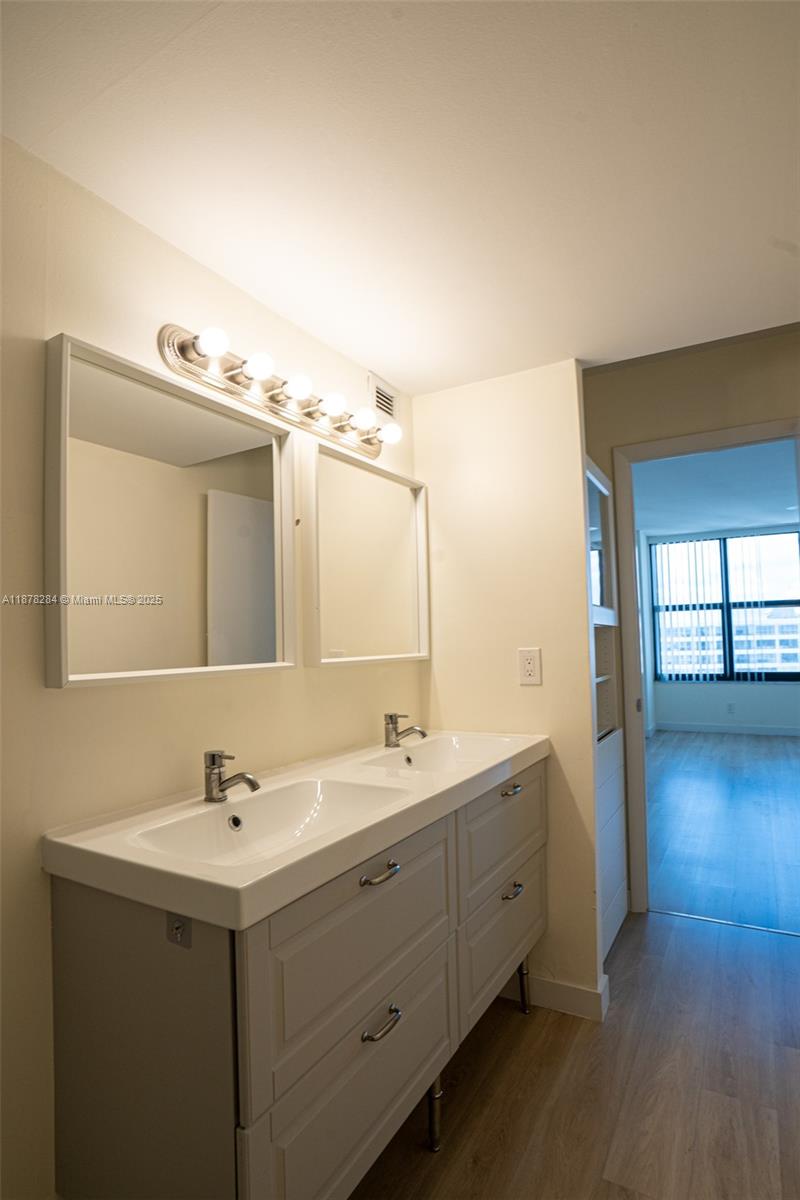 Photo of 2500 Parkview Dr #2020, Hallandale Beach, Florida, 33009 -