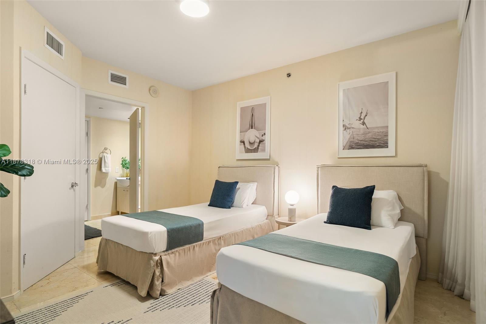 2306 2 / 2 1458 sq. ft. $ 2025-09-14 0 Photo