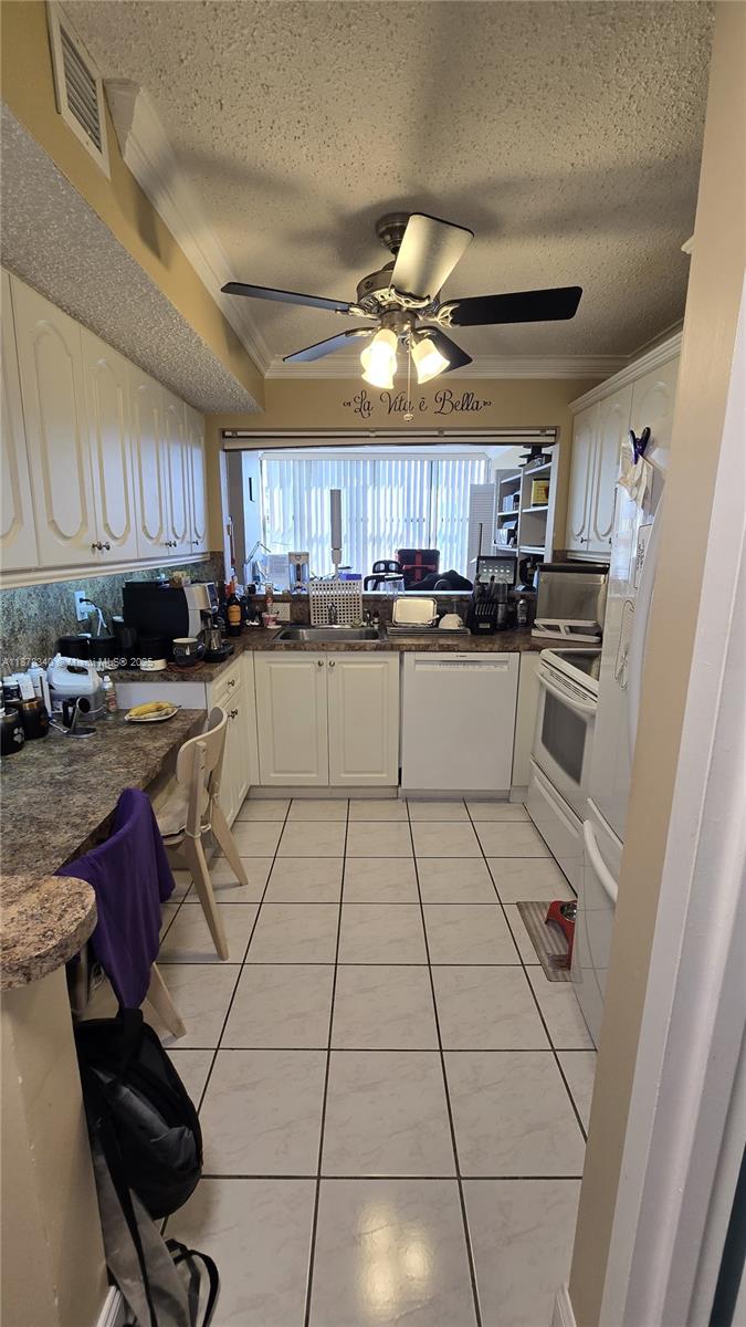 Photo of 2017 Ocean Dr  #706, Hallandale Beach, Florida, 33009 - 