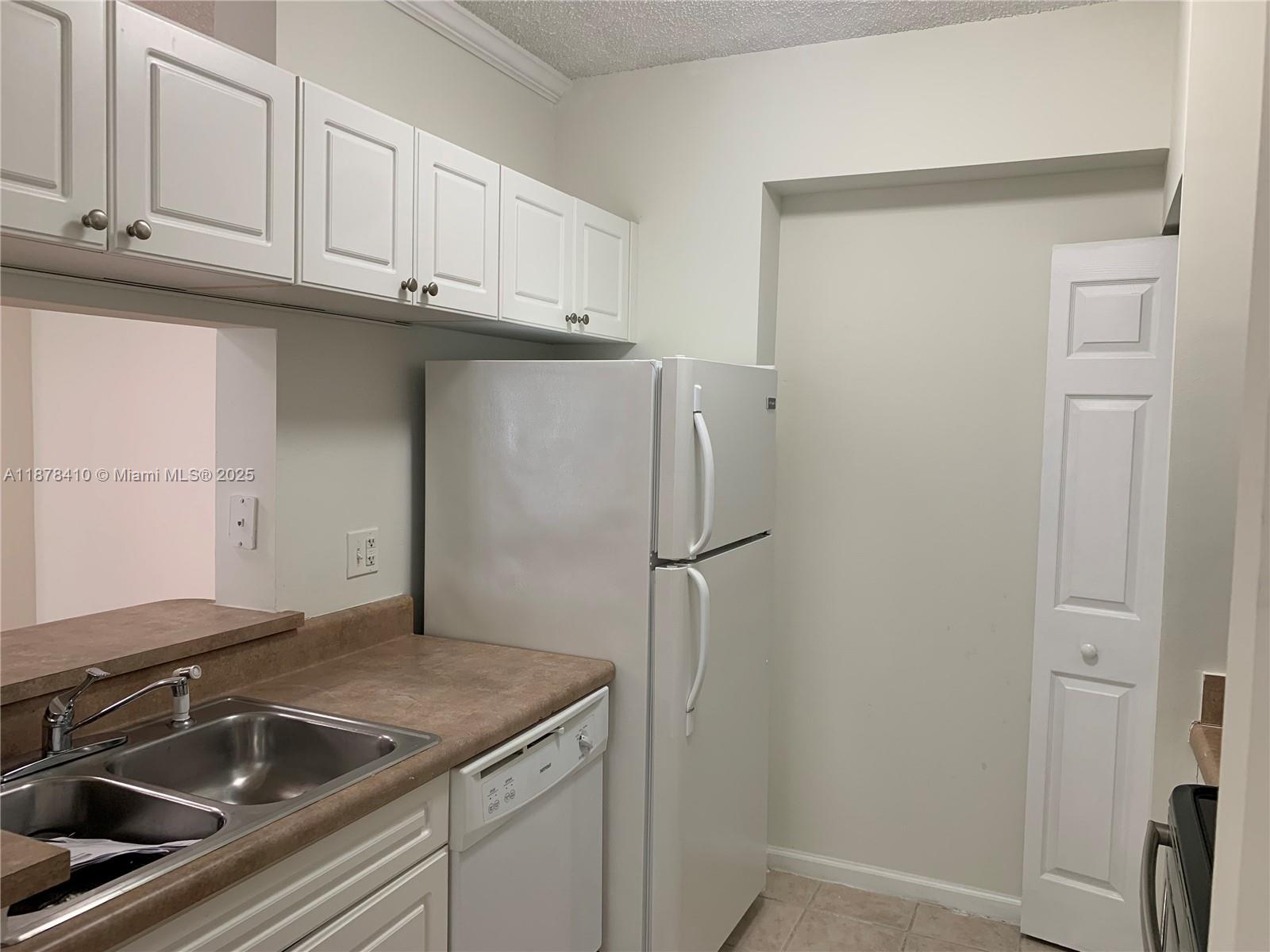 Photo of 17150 Bay Rd  #2717, Sunny Isles Beach, Florida, 33160 - 
