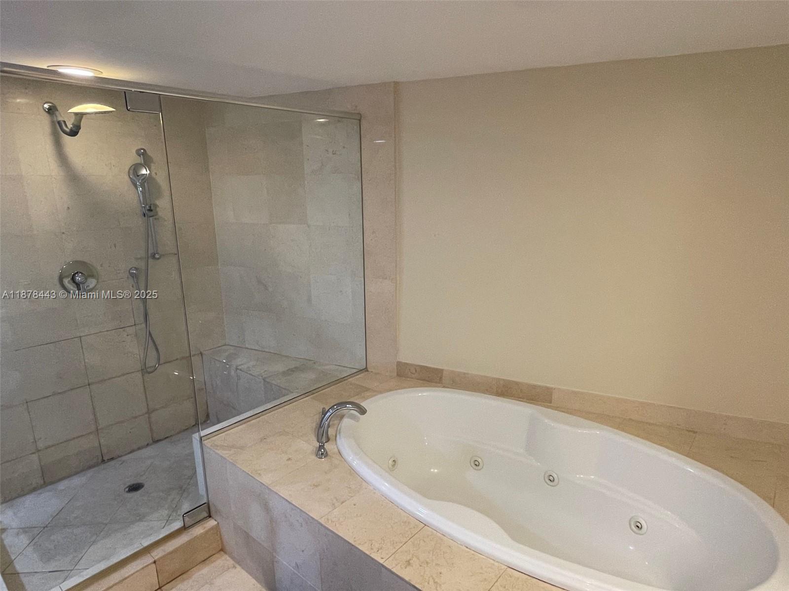 510 2 / 2 1782 sq. ft. $ 2025-09-15 0 Photo