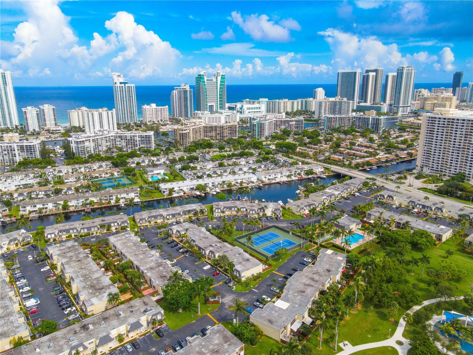 Photo of 2421 10th St #153, Hallandale Beach, Florida, 33009 -
