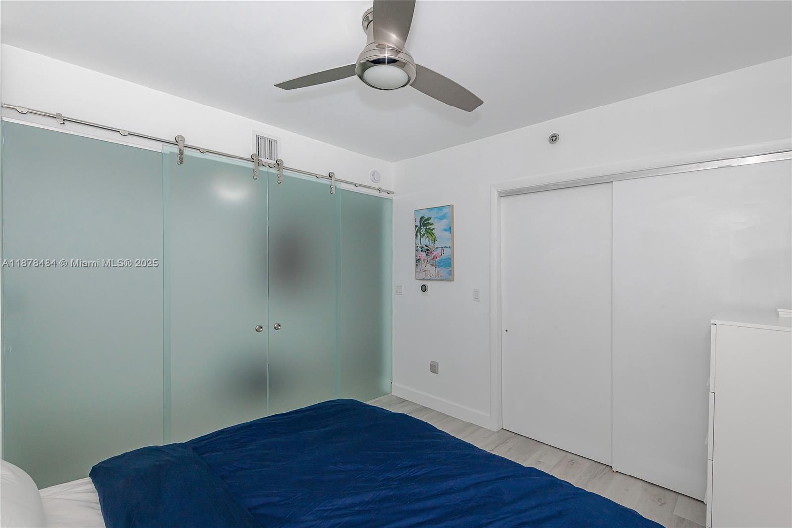 1605 1 / 1 811 sq. ft. $ 2025-09-15 0 Photo