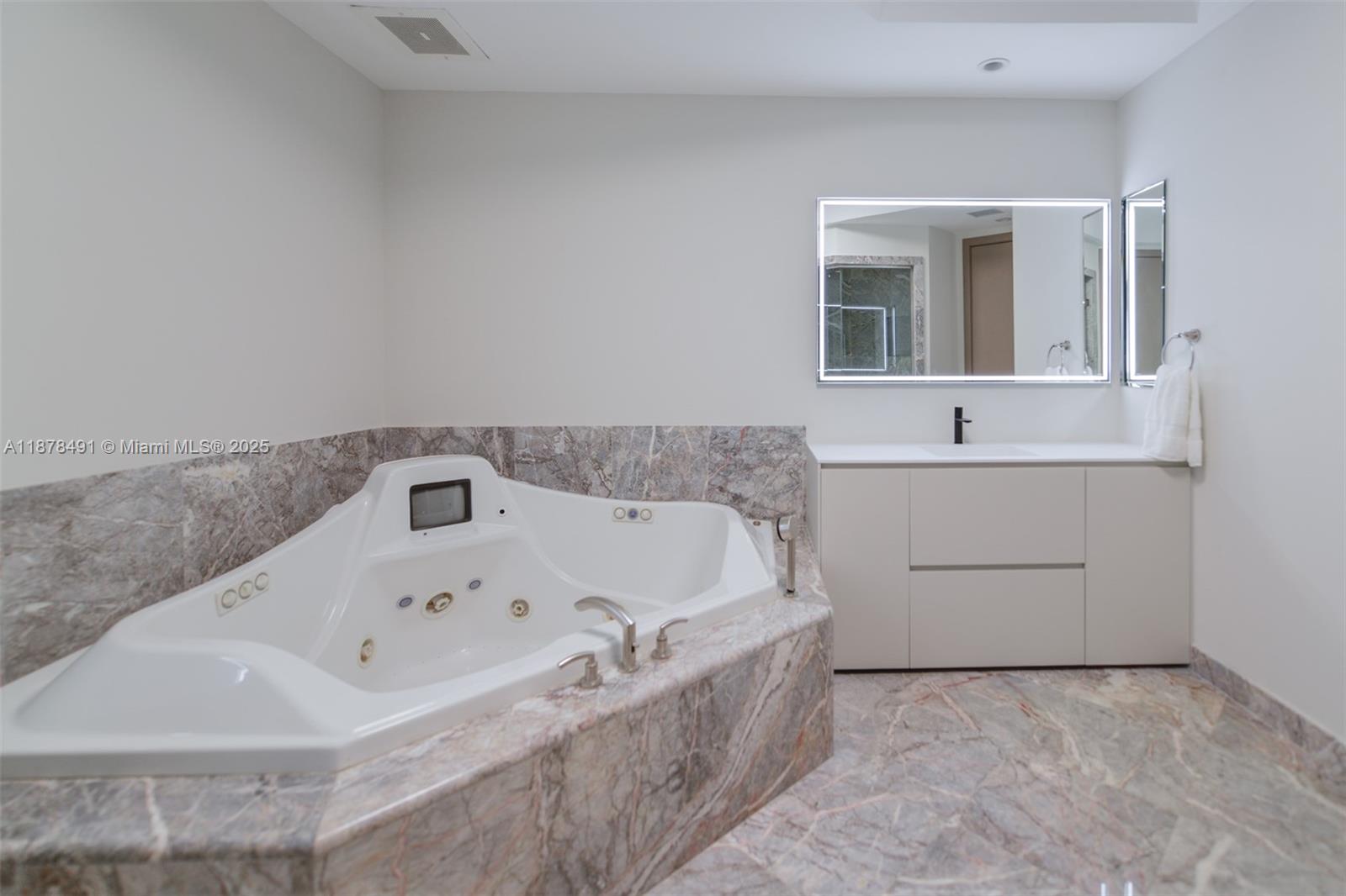 Photo of 16051 Collins Ave  #2102, Sunny Isles Beach, Florida, 33160 - 