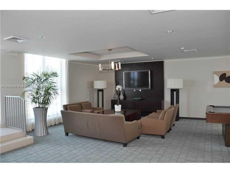 Photo of 140 Dixie Hwy  #411, Hollywood, Florida, 33020 - 