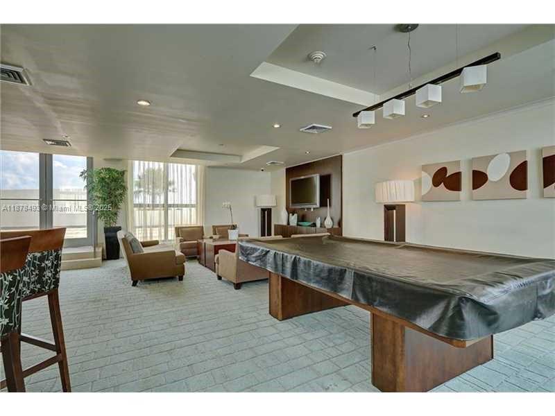 Photo of 140 Dixie Hwy  #411, Hollywood, Florida, 33020 - 