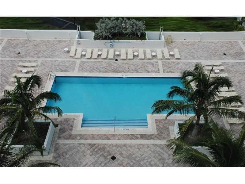 Photo of 140 Dixie Hwy  #411, Hollywood, Florida, 33020 - 