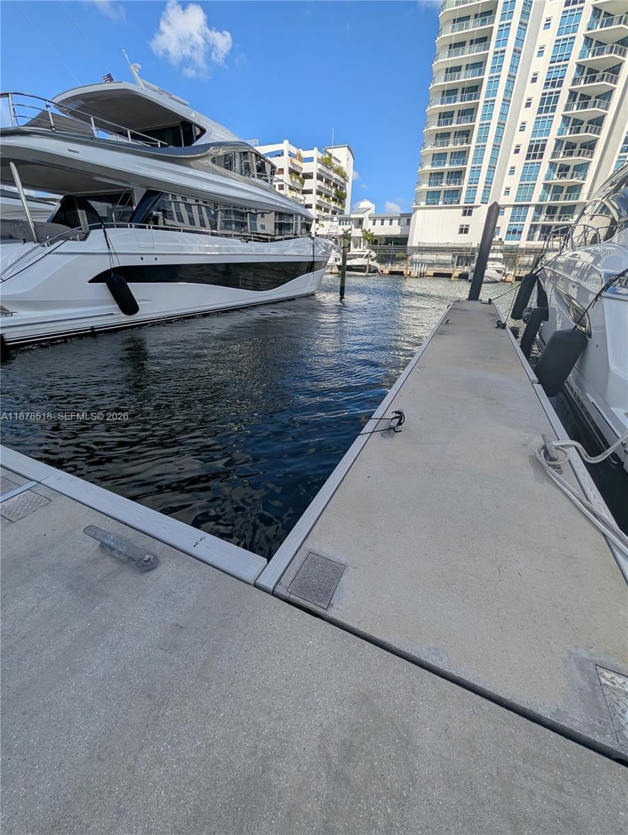   /   sq. ft. $ 2026-02-11 0 foto