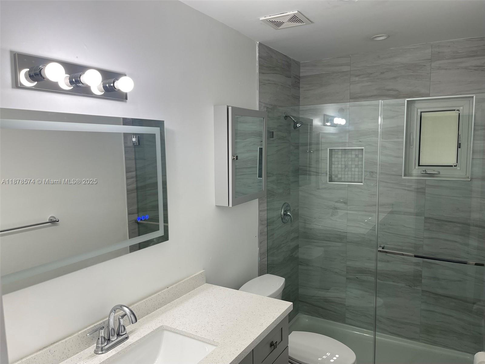   /   sq. ft. $ 2025-09-15 0 Photo