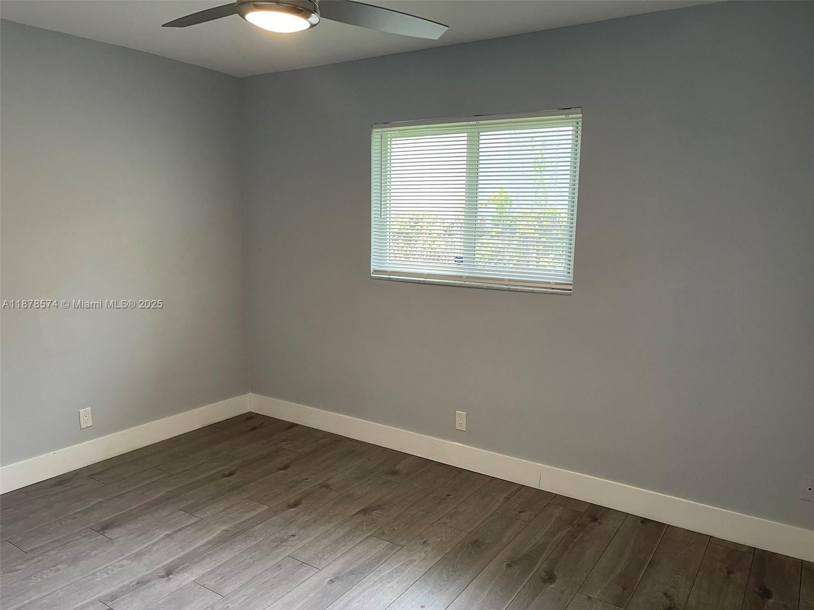   /   sq. ft. $ 2025-09-15 0 Photo