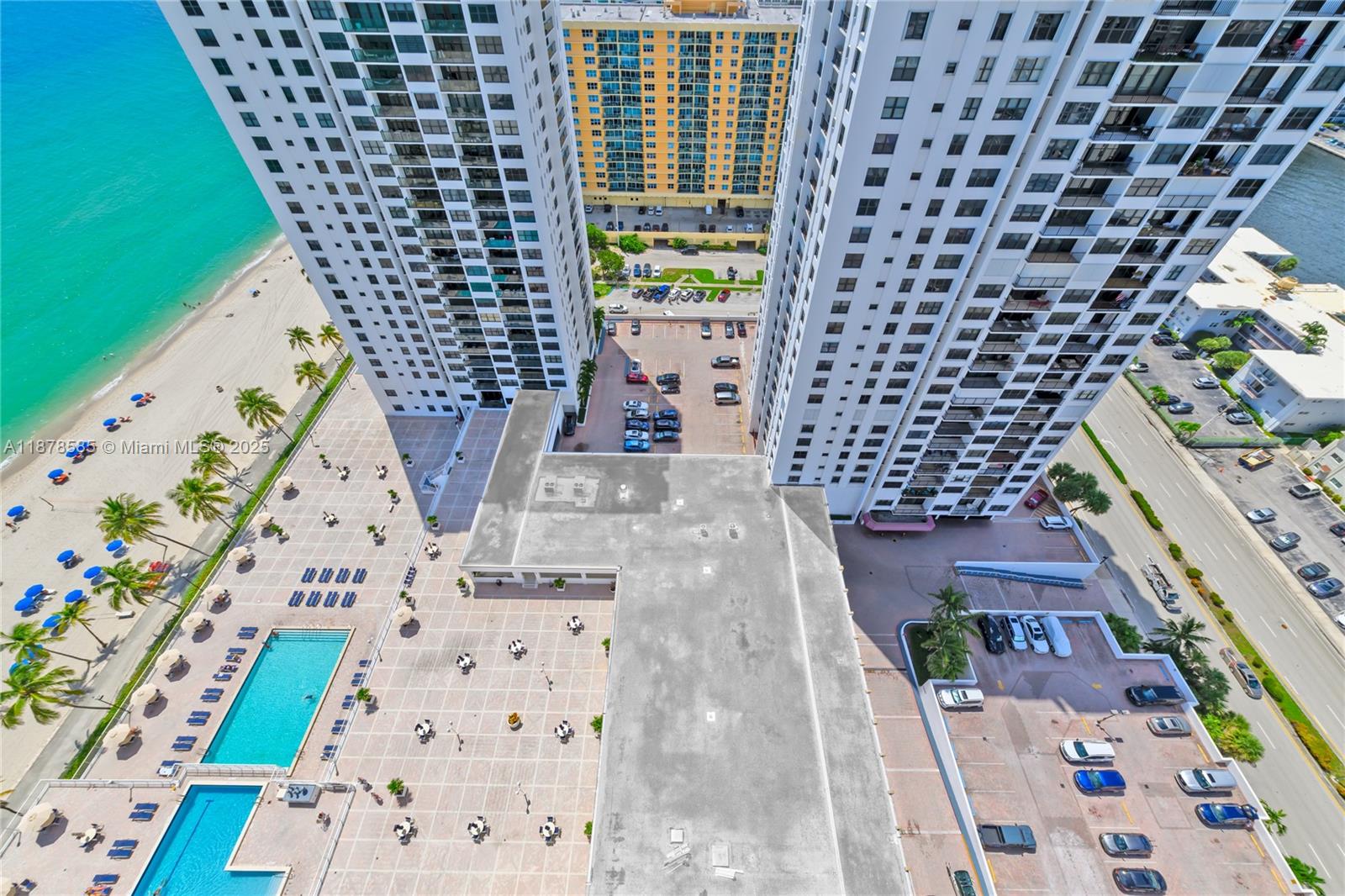 Photo of 2201 Ocean Dr  #2808, Hollywood, Florida, 33019 - 