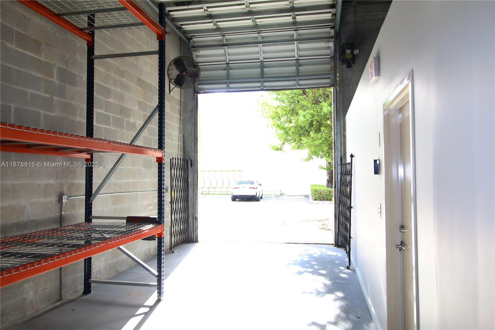 202  /   sq. ft. $ 2025-09-15 0 Photo