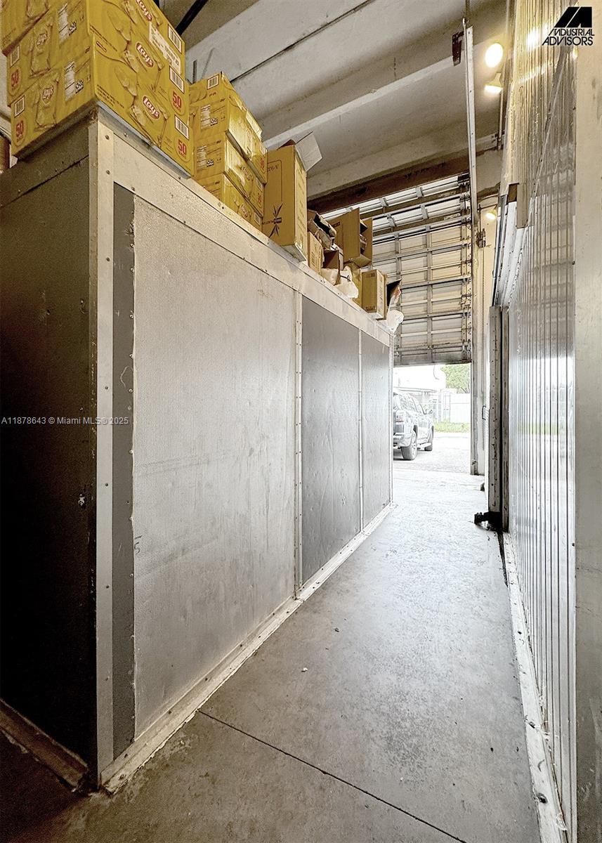 See details B7 / sq. ft. $ 2025-09-15 0 Photo