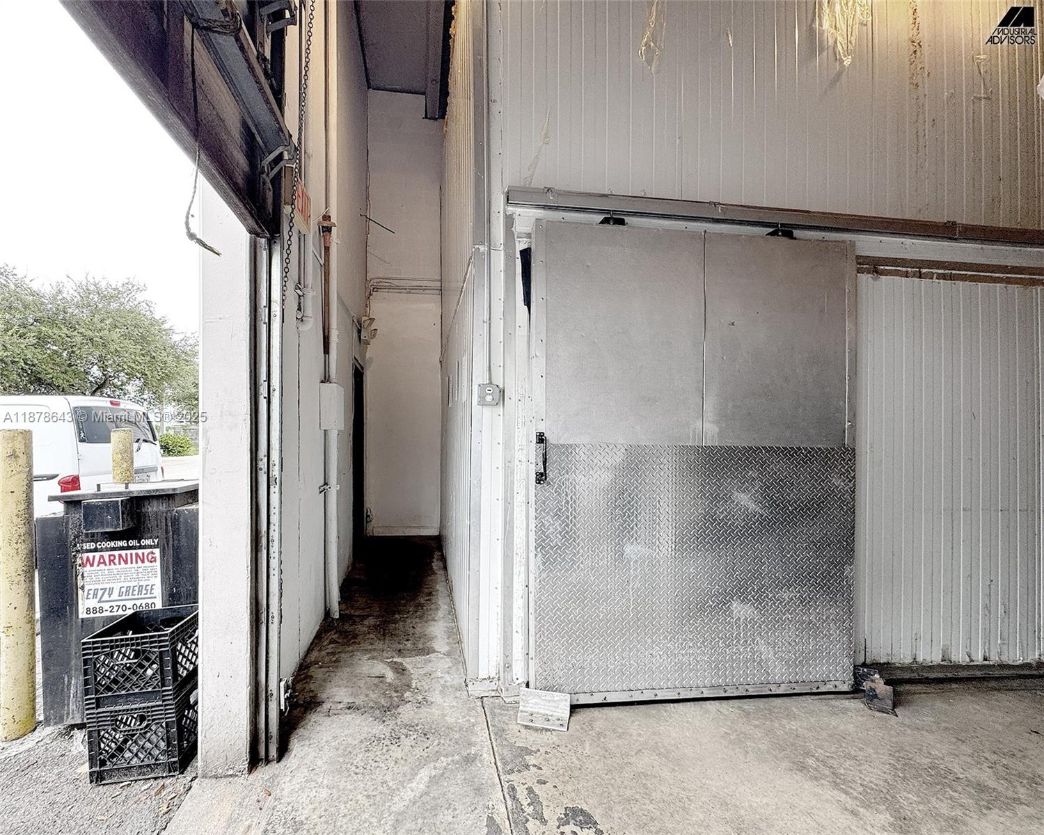 See details B7 / sq. ft. $ 2025-09-15 0 Photo