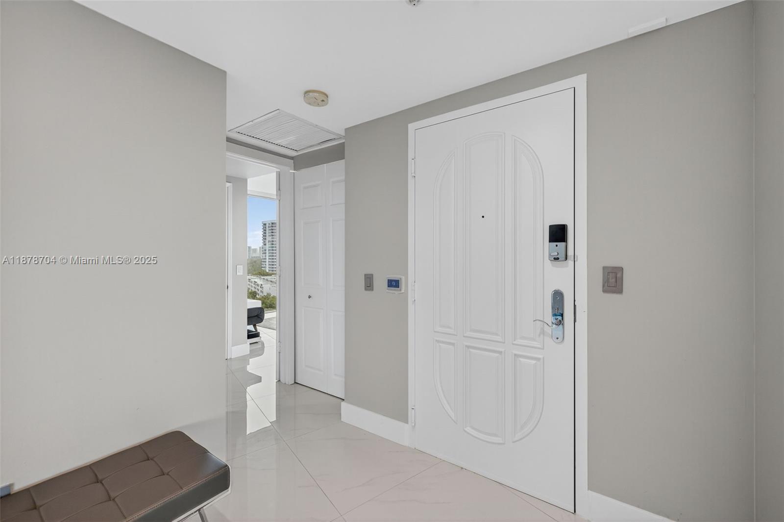 Photo of 3370 Hidden Bay Dr  #1115, Aventura, Florida, 33180 - 