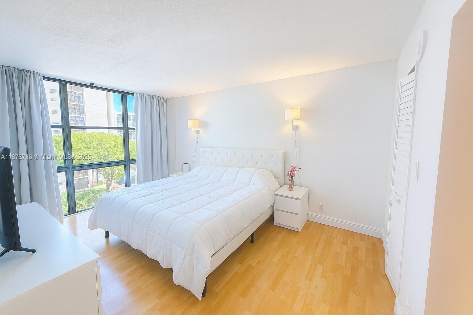 Photo of 16909 Bay Rd  #507, Sunny Isles Beach, Florida, 33160 - 
