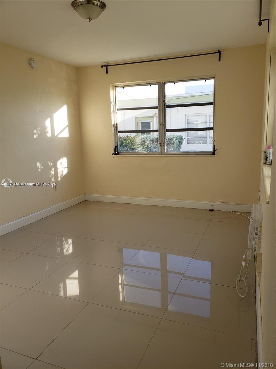   /   sq. ft. $ 2025-09-15 0 Photo