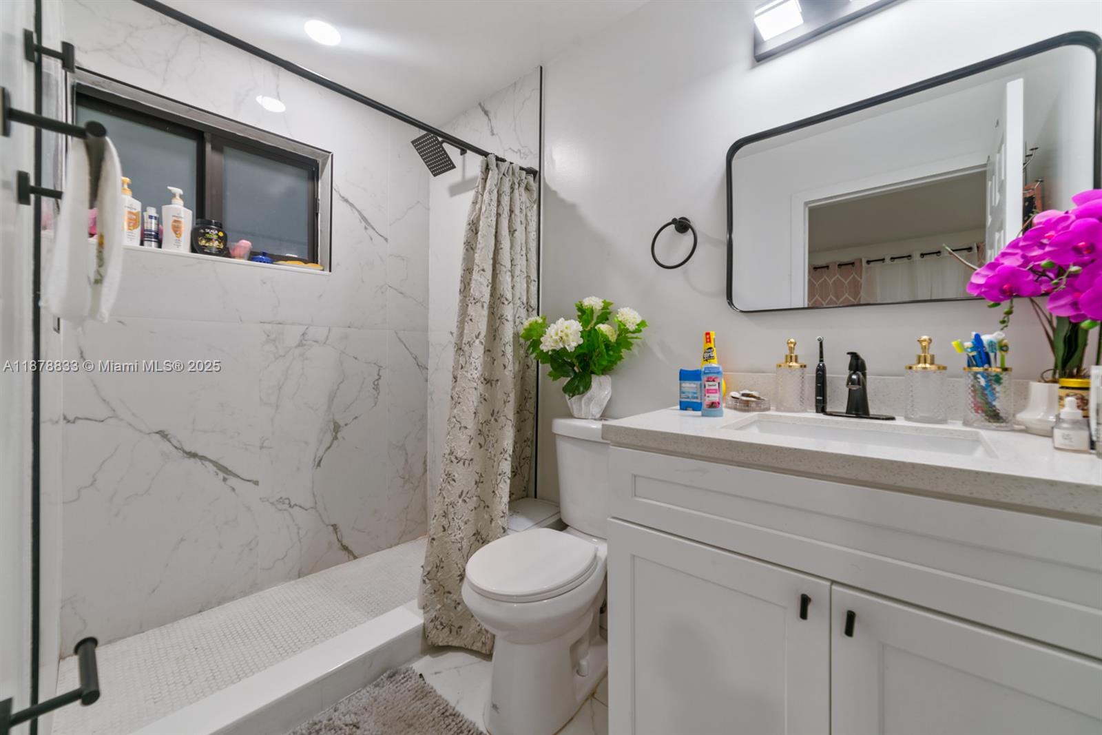   /  3900 sq. ft. $ 2025-09-15 0 Photo
