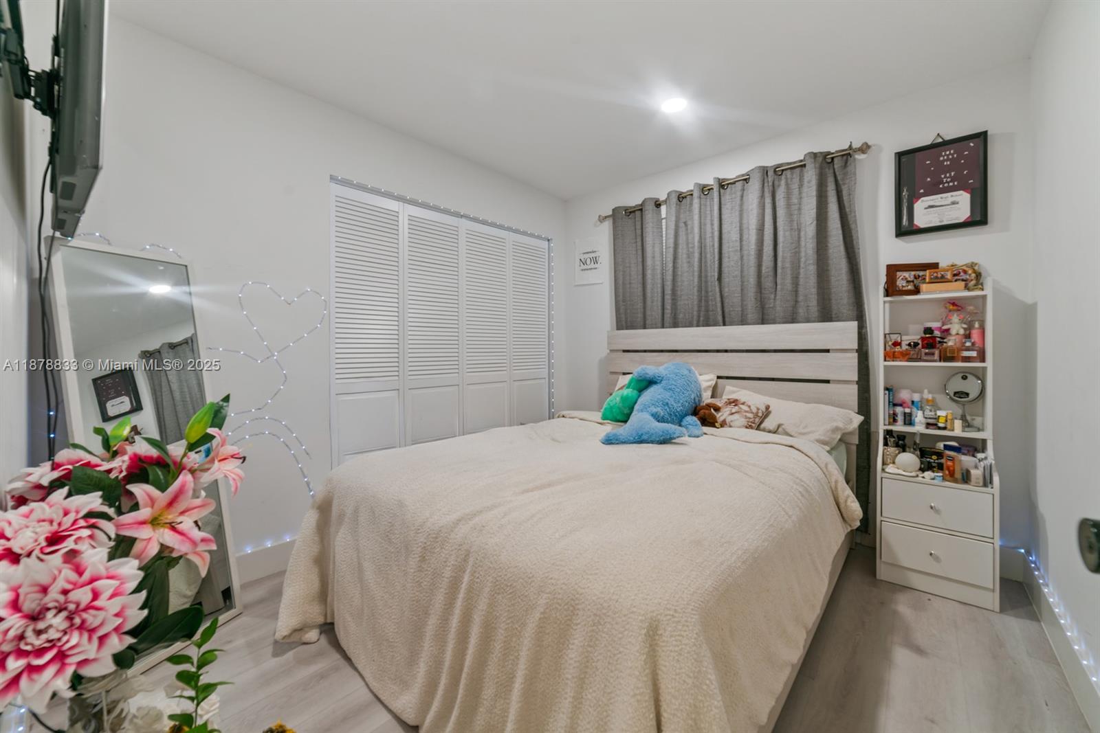   /  3900 sq. ft. $ 2025-09-15 0 Photo