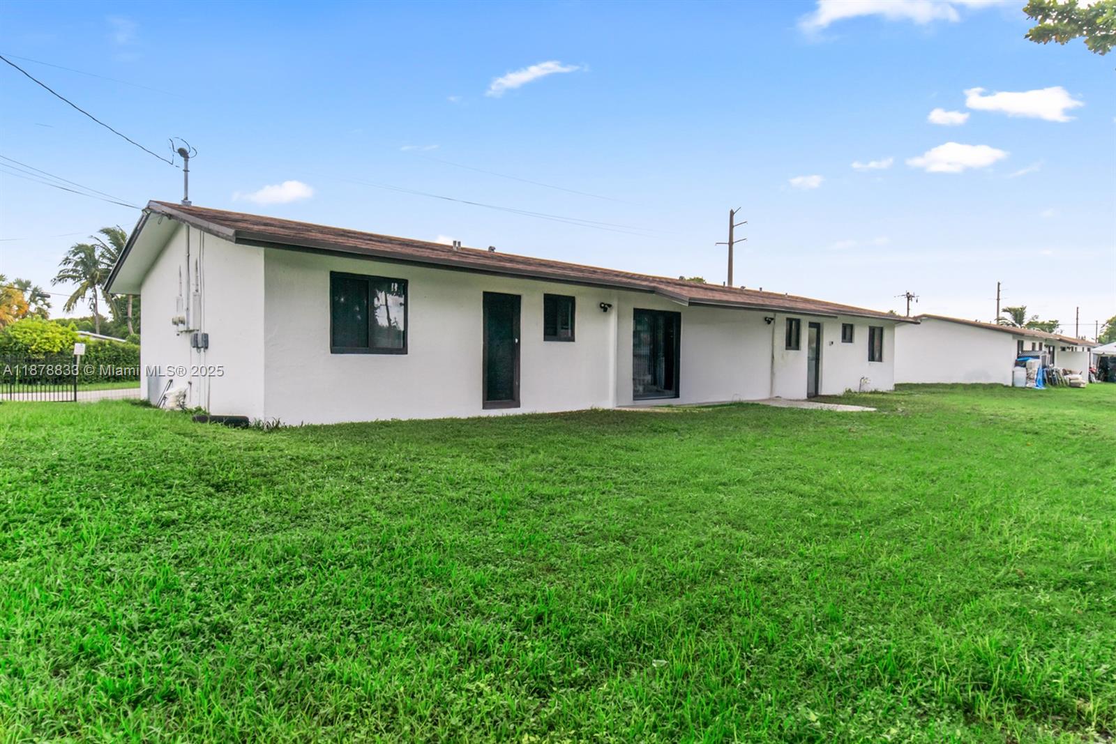   /  3900 sq. ft. $ 2025-09-15 0 Photo