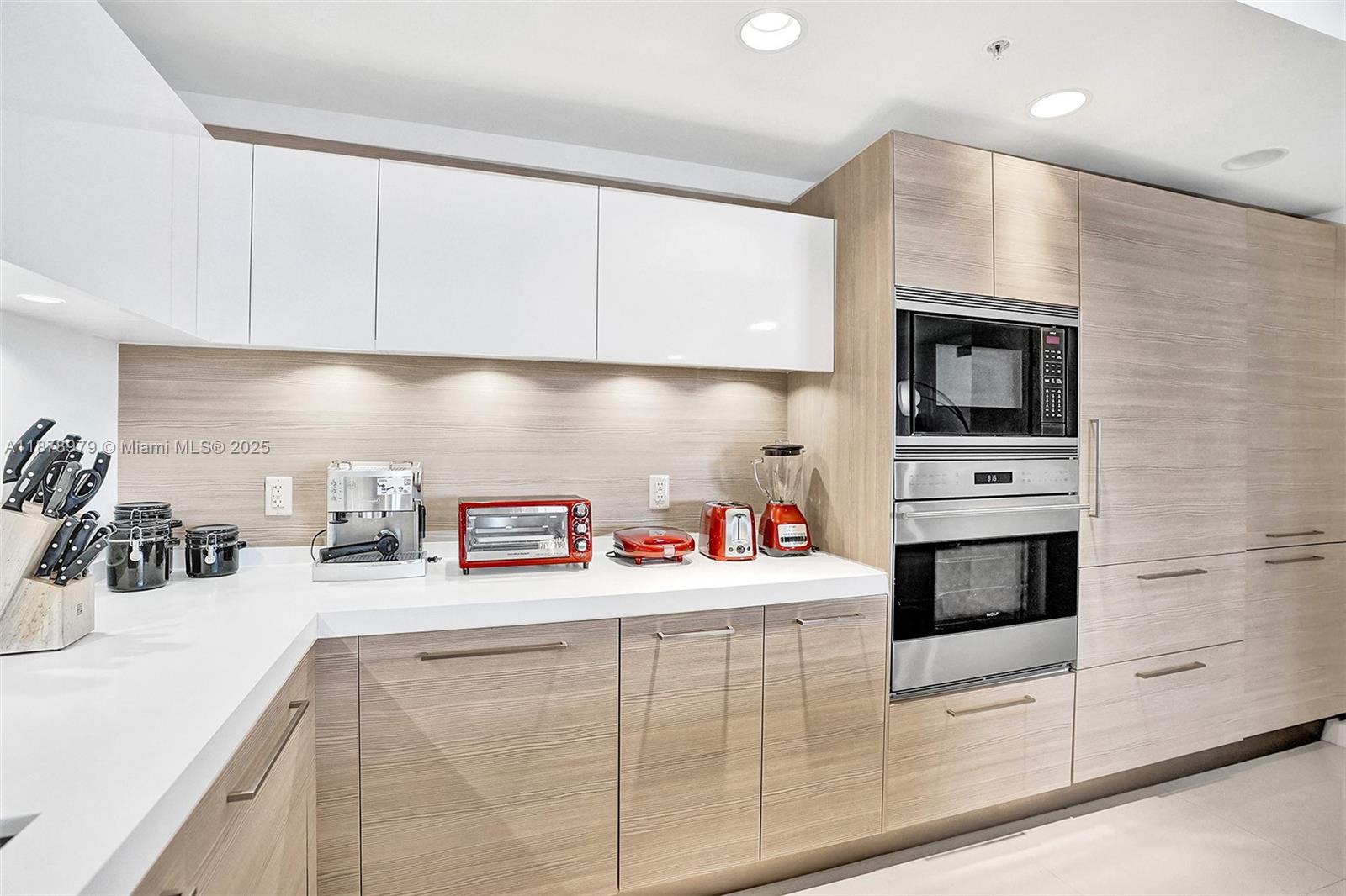 Photo of 17301 Biscayne Blvd  #1207, North Miami Beach, Florida, 33160 - 