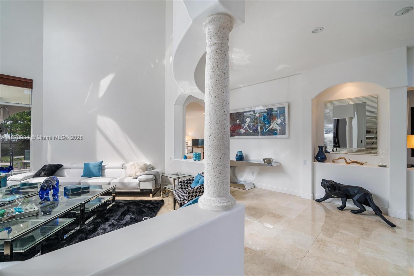 Photo of 1260 Hatteras Ln  (1260), Hollywood, Florida, 33019 - 