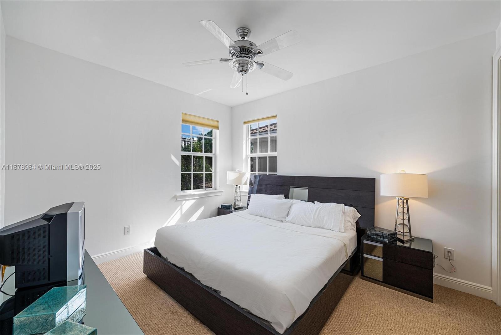 Photo of 1260 Hatteras Ln  (1260), Hollywood, Florida, 33019 - 2nd bedroom
