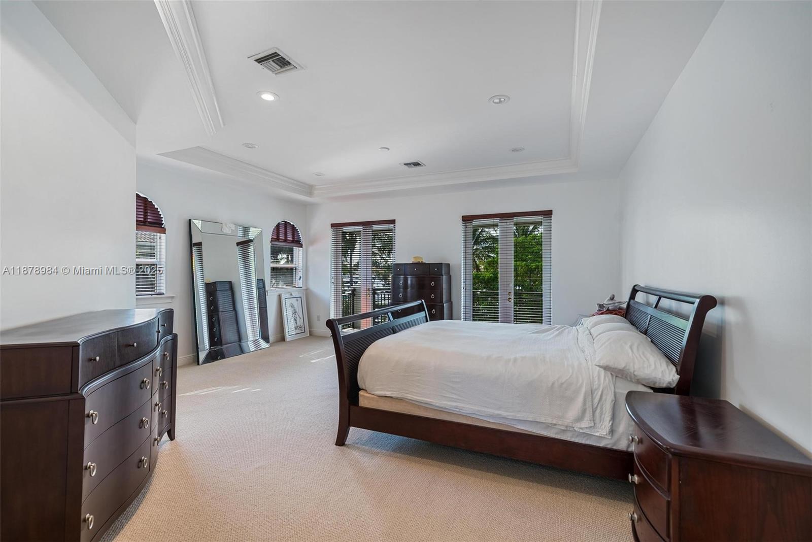 Photo of 1260 Hatteras Ln  (1260), Hollywood, Florida, 33019 - Master Bedroom