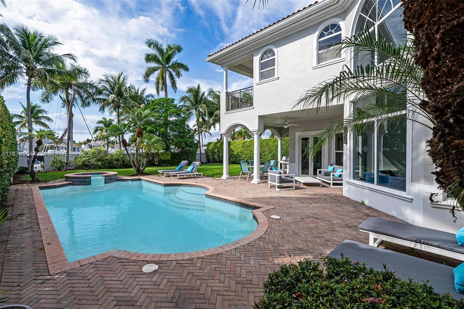 Photo of 1260 Hatteras Ln  (1260), Hollywood, Florida, 33019 - 