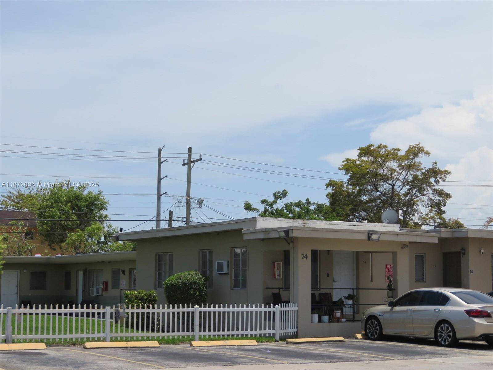   /   sq. ft. $ 2025-09-15 0 Photo