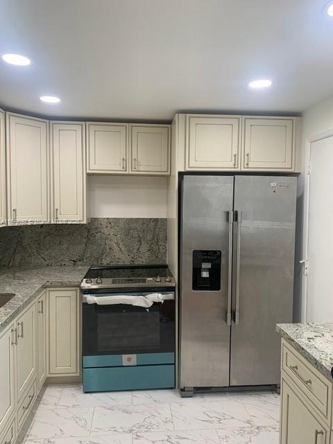 Photo of 901 14th Ave  #305, Hallandale Beach, Florida, 33009 - 