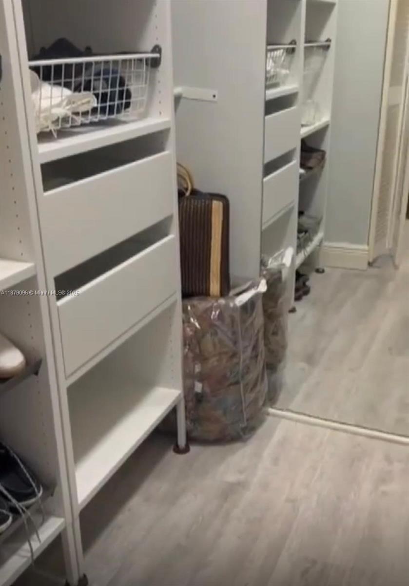 Photo of 20335 Country Club Dr  #2401, Aventura, Florida, 33180 -