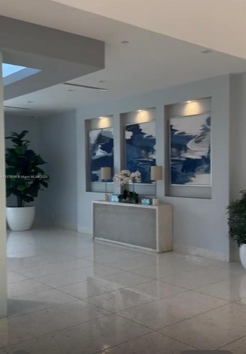 Photo of 20335 Country Club Dr  #2401, Aventura, Florida, 33180 - 
