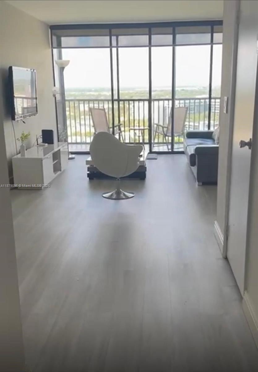 Photo of 20335 Country Club Dr  #2401, Aventura, Florida, 33180 - 