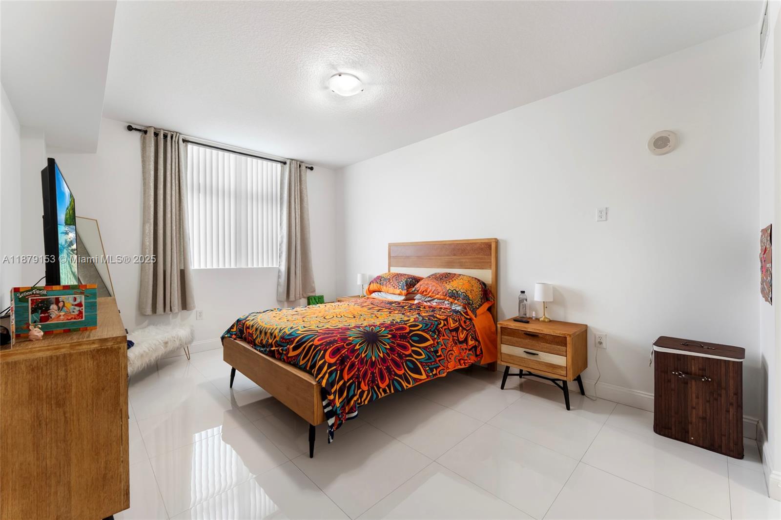 Photo of 140 Dixie Hwy  #725, Hollywood, Florida, 33020 - Secondary Room