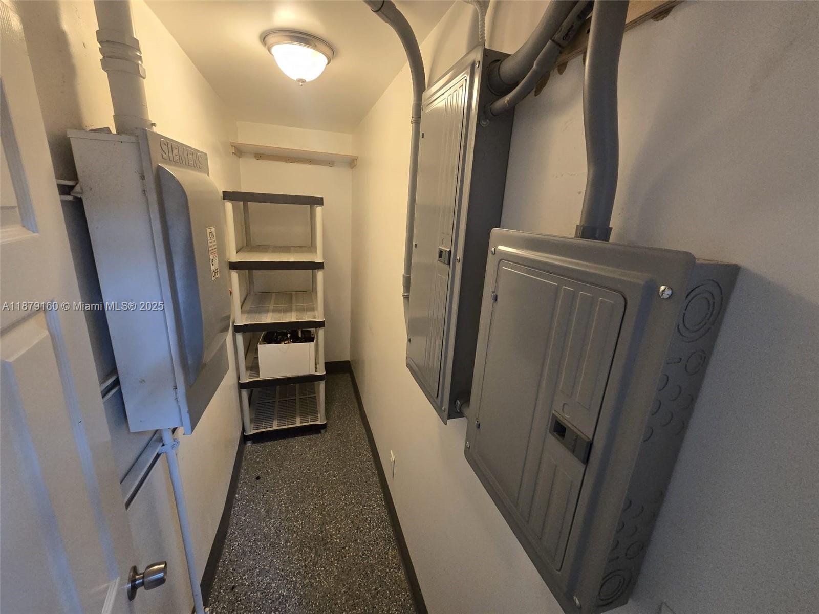 6  /   sq. ft. $ 2025-09-16 0 Photo
