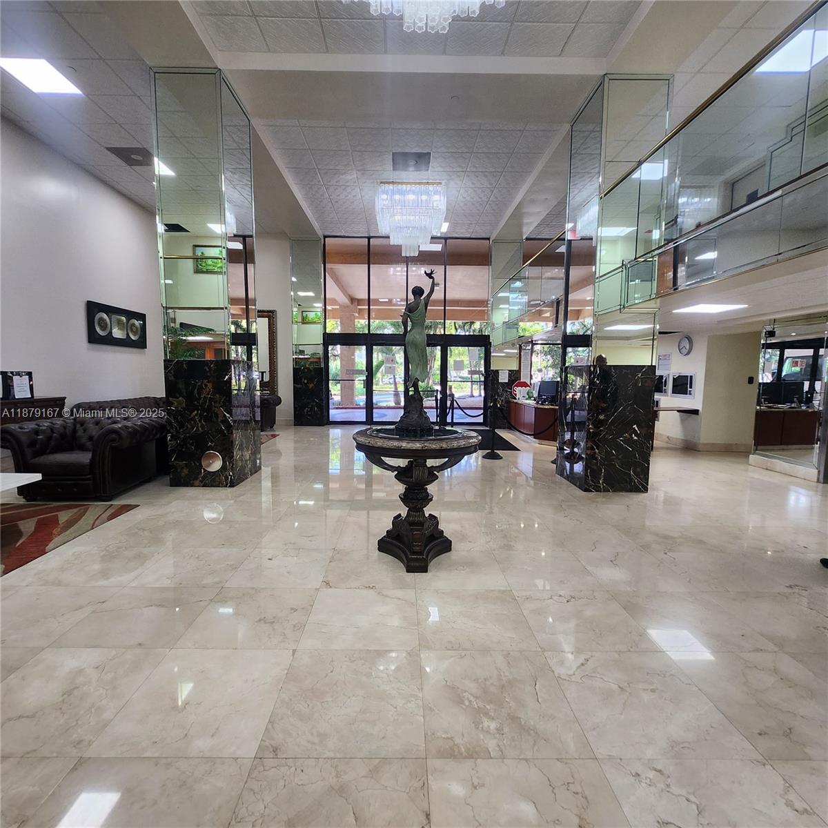 1806 2 / 2 1232 sq. ft. $ 2025-10-07 0 Photo