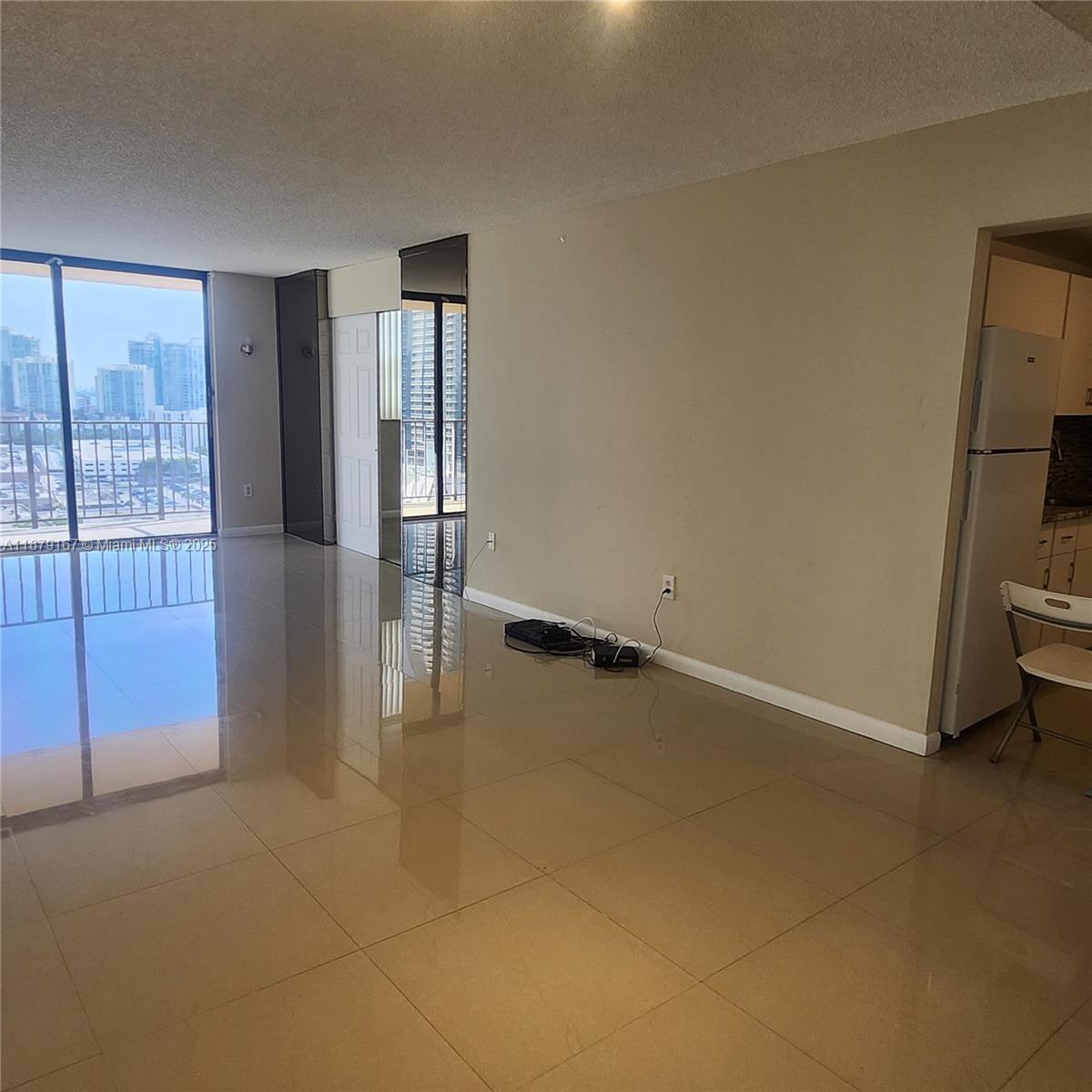 See details 1806 2 / 2 1232 sq. ft. $ 2025-09-16 0 Photo