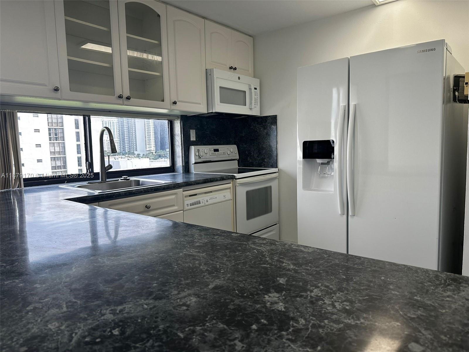 Photo of 16919 Bay Rd  #810, Sunny Isles Beach, Florida, 33160 - 