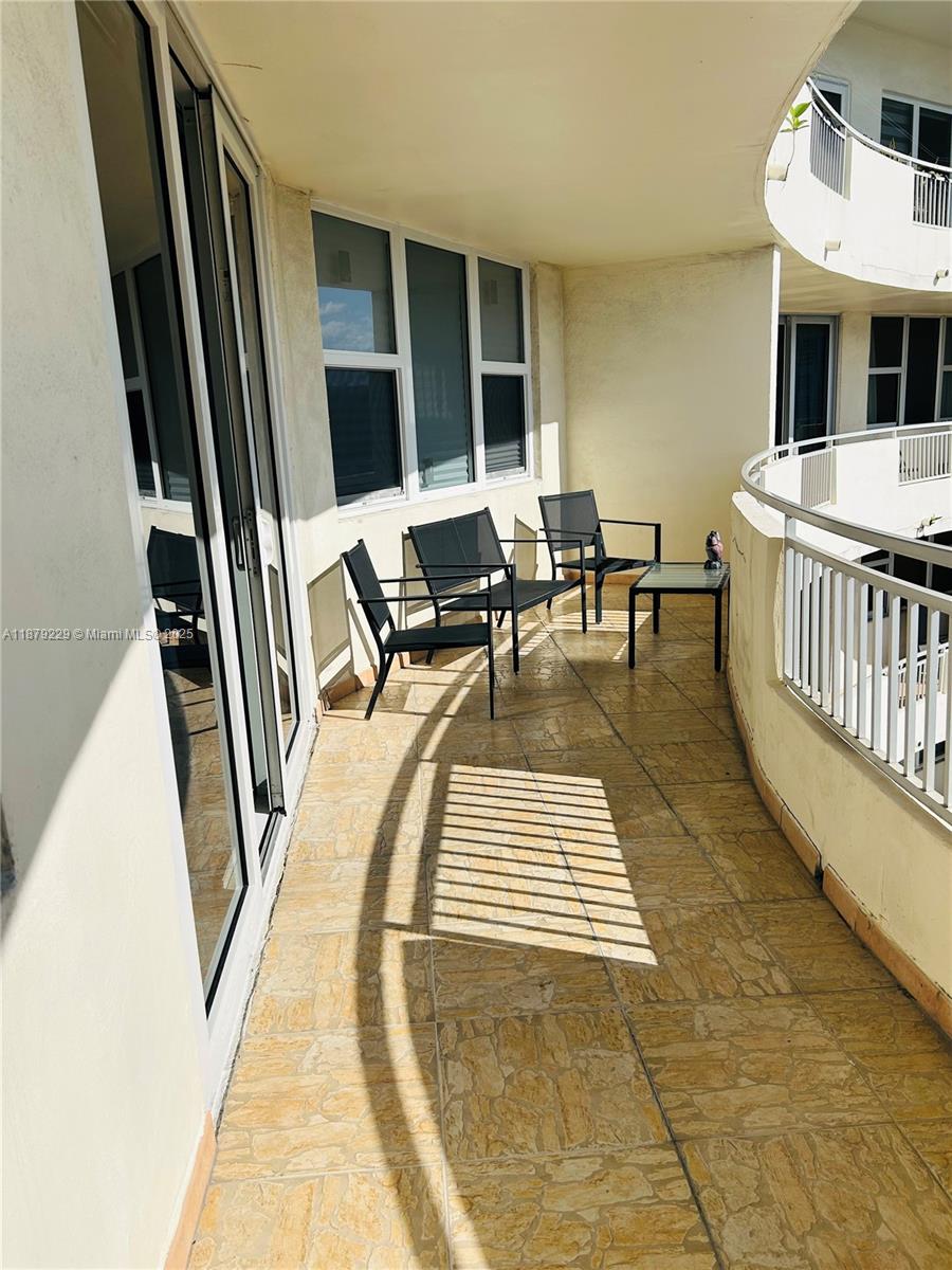 Photo of 3180 Ocean Dr  #1620, Hallandale Beach, Florida, 33009 - 