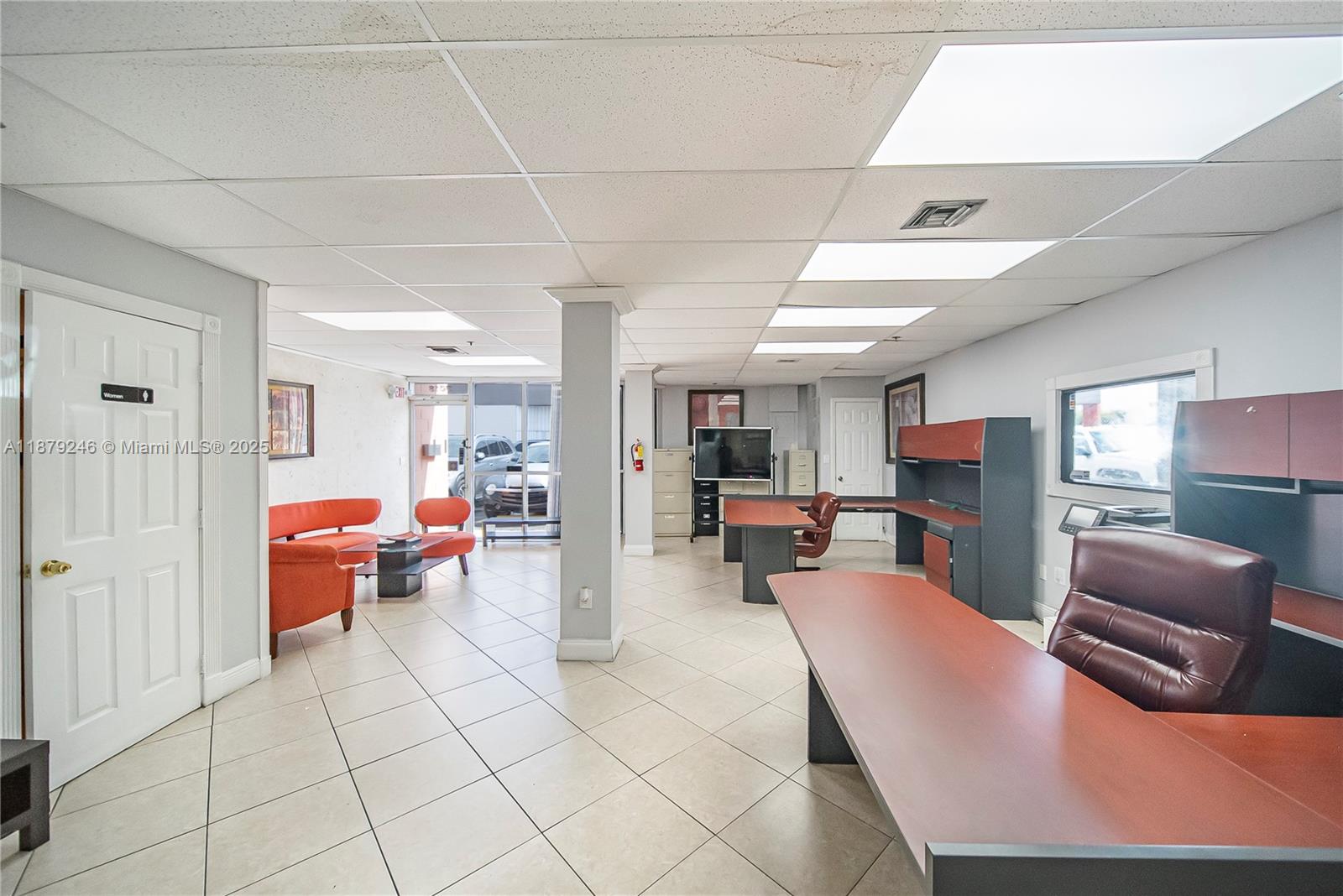 3018  /   sq. ft. $ 2026-01-23 0 Photo