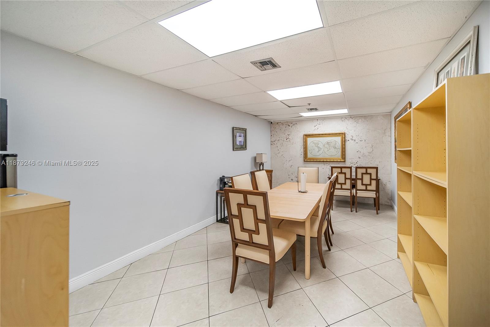 3018  /   sq. ft. $ 2026-01-23 0 Photo