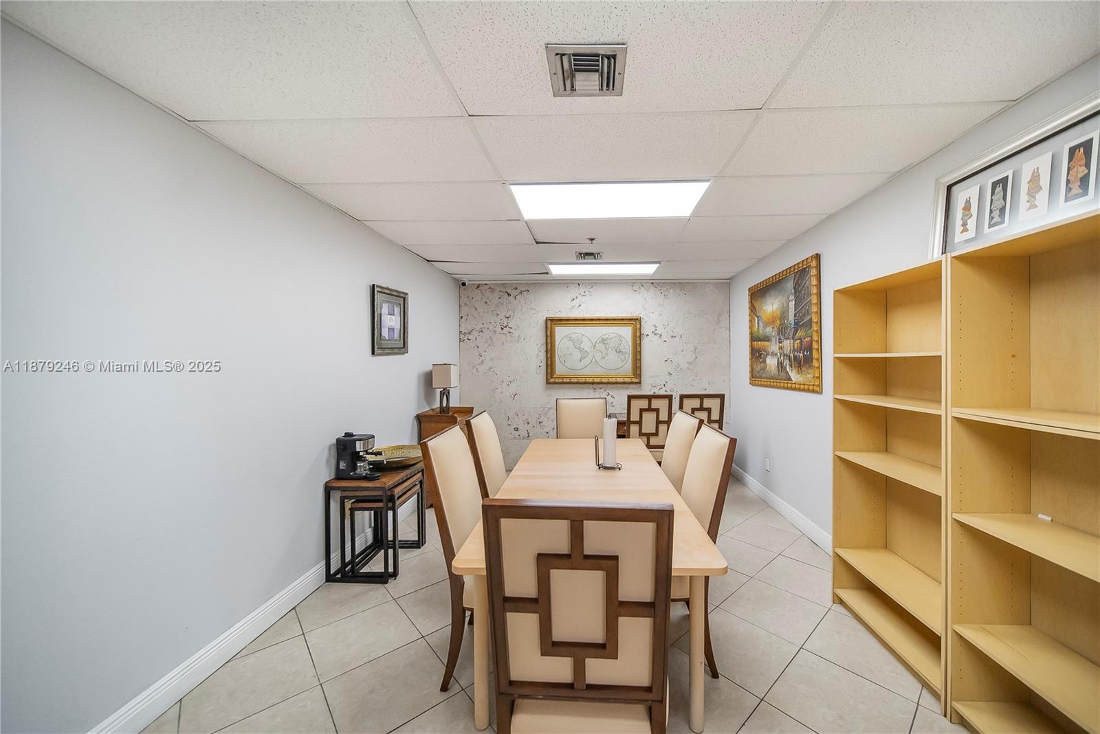 3018  /   sq. ft. $ 2026-01-23 0 Photo