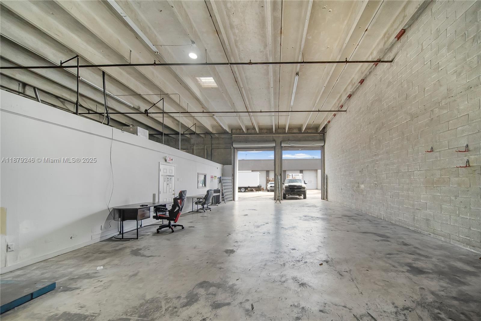 3018  /   sq. ft. $ 2026-01-23 0 Photo