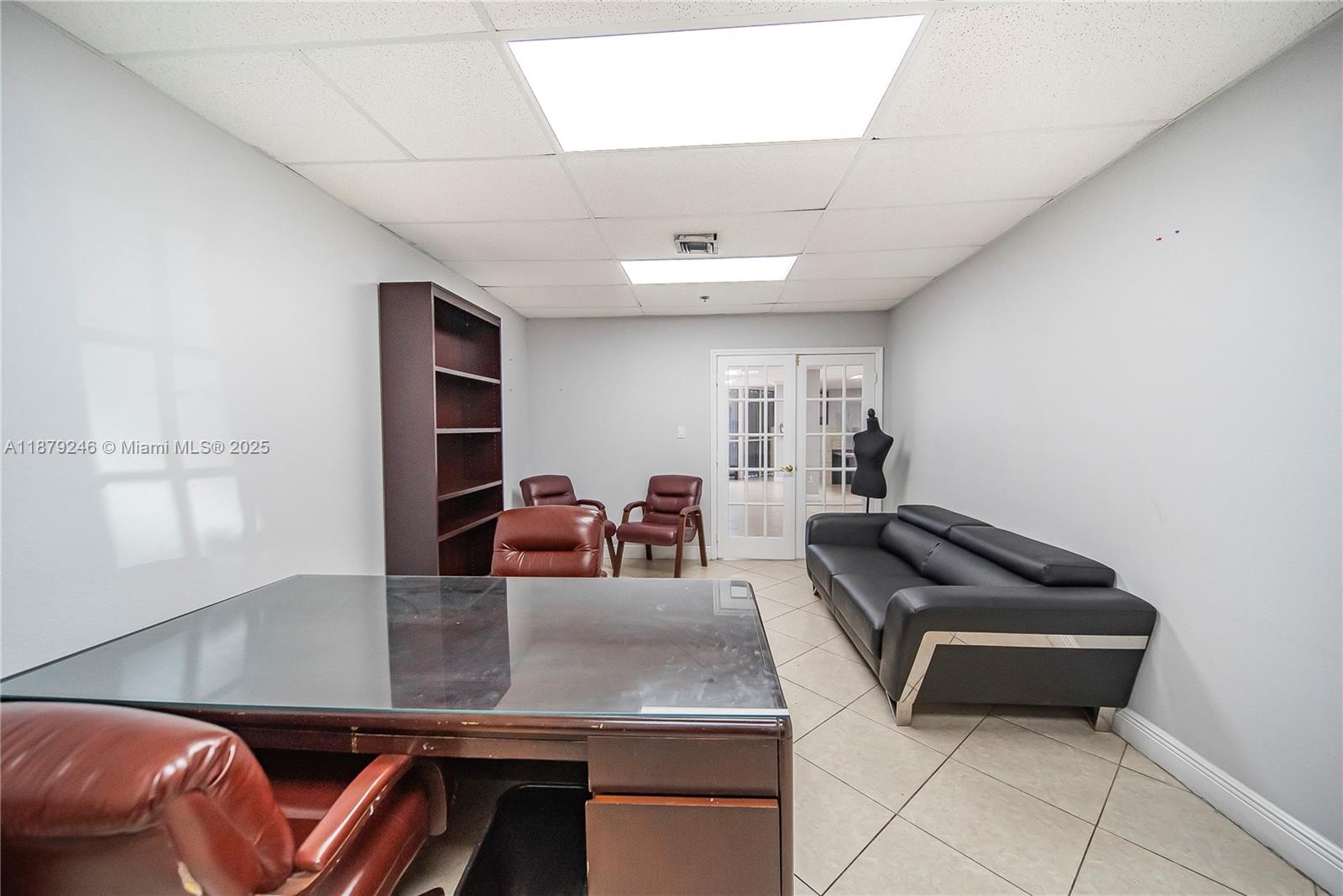 3018  /   sq. ft. $ 2026-01-23 0 Photo