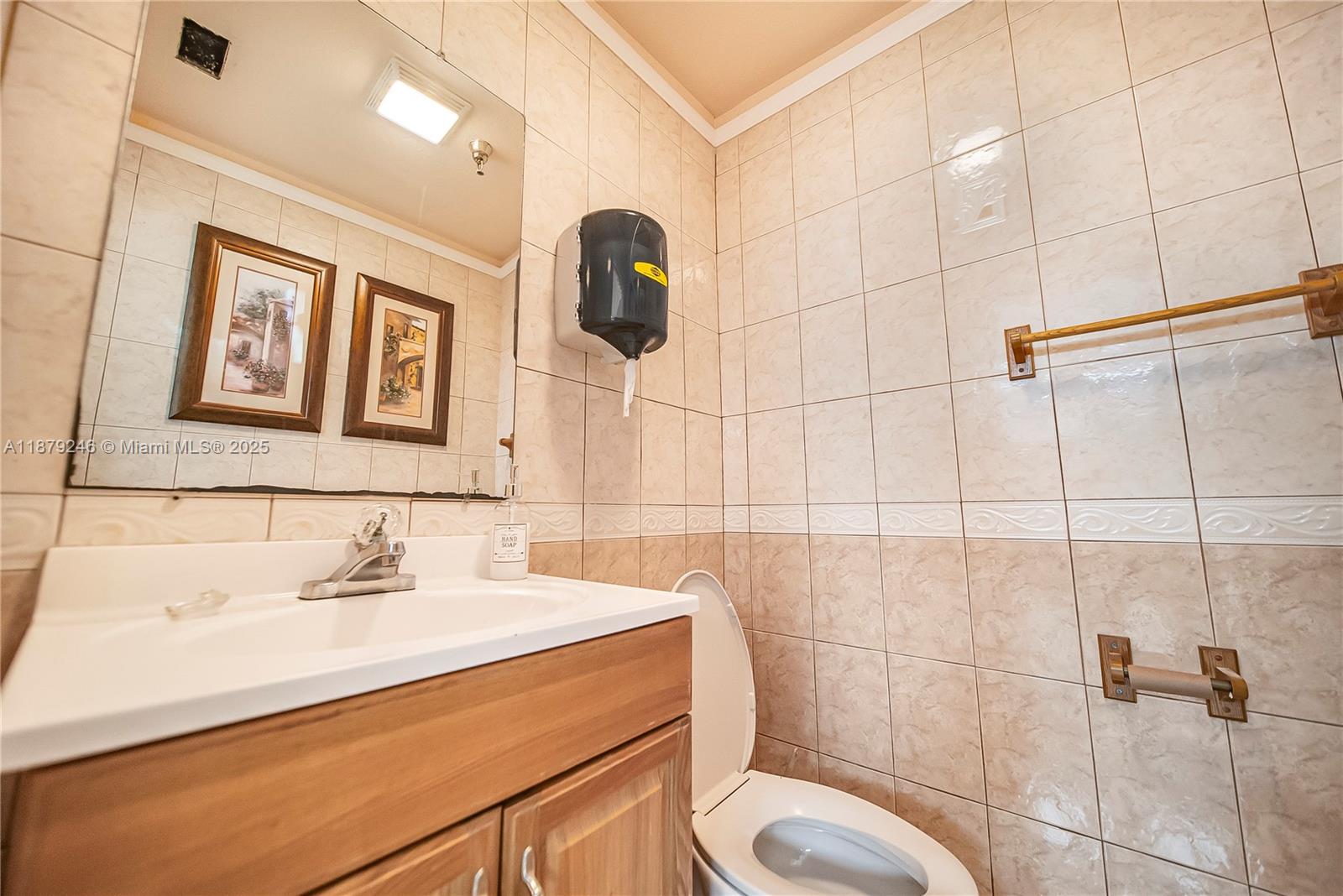 3018  /   sq. ft. $ 2026-01-23 0 Photo