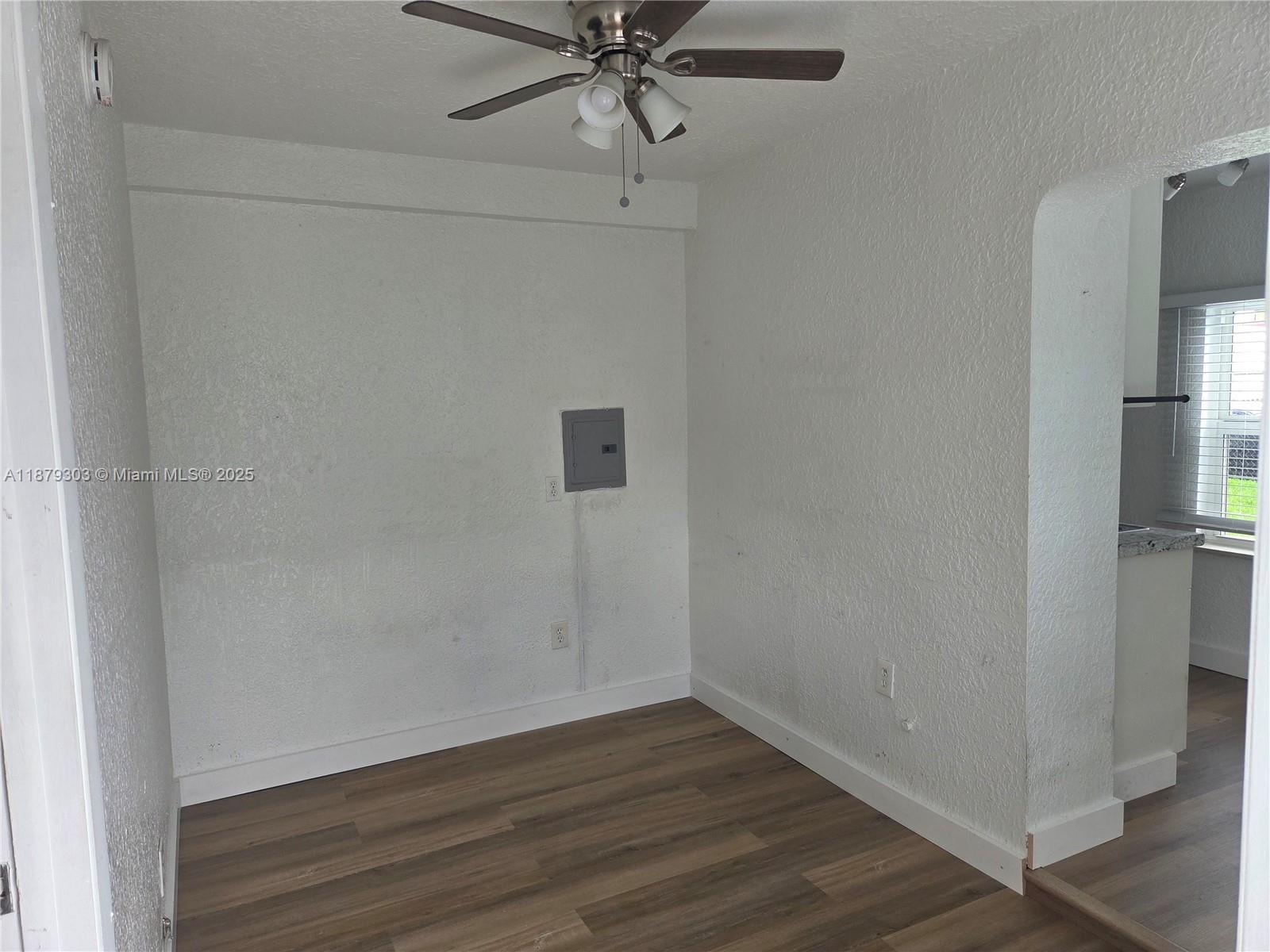   /   sq. ft. $ 2025-09-16 0 Photo