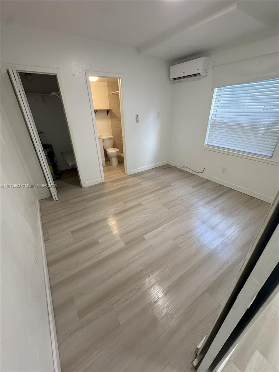 See details / sq. ft. $ 2025-09-16 0 Photo