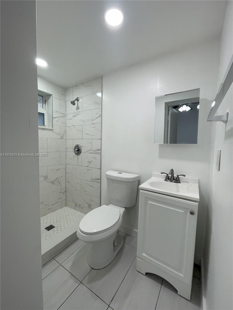 See details / sq. ft. $ 2025-09-16 0 Photo
